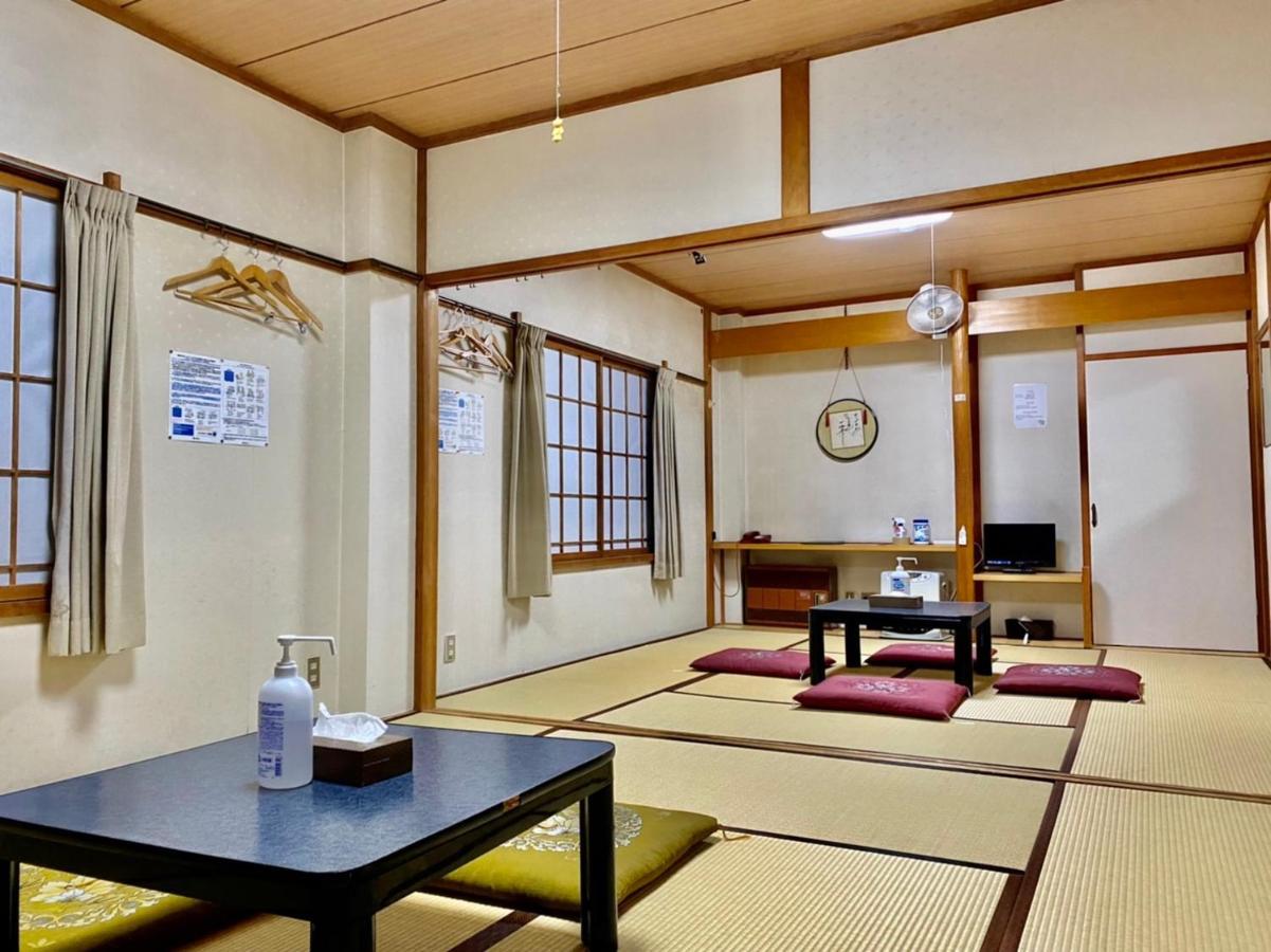 Naeba Lodge Oka Yuzawa  Buitenkant foto